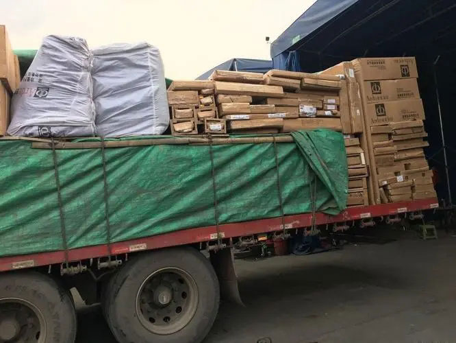 乌达家具托运